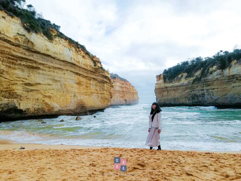 gooutwalkwalk_the_arch