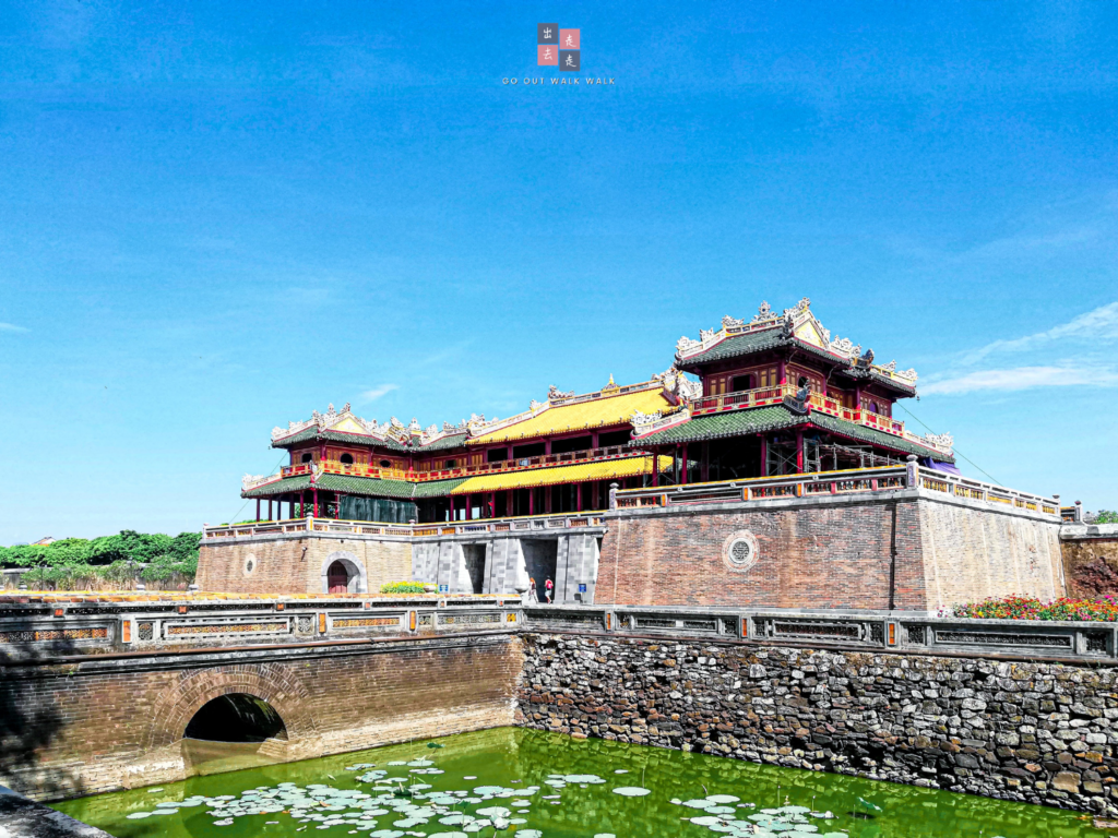 gooutwalkwalk_hue_imperialcity_perfumeriver